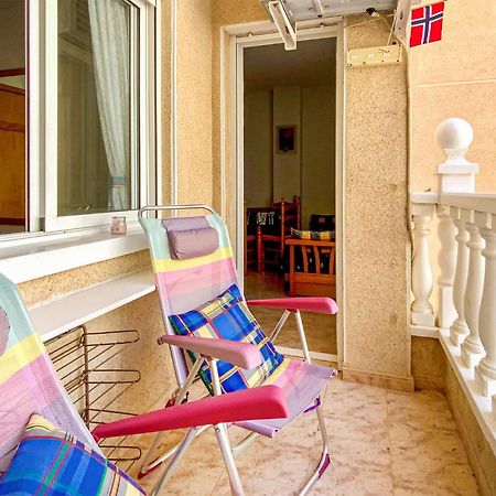 1 Bedroom Pet Friendly Apartment In Torrevieja Exterior foto